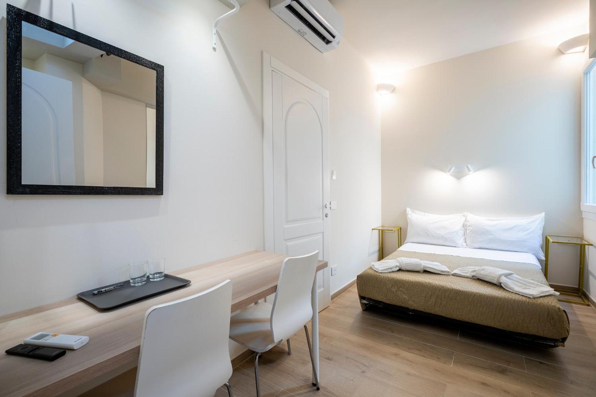 Duomo - Camere Matrimoniali Con Bagno Privato Флоренция Экстерьер фото